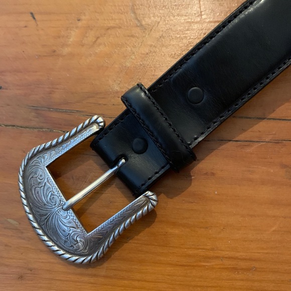 Vintage Tony Lama Leather & Silver Needlework Belt - Picture 4 of 8